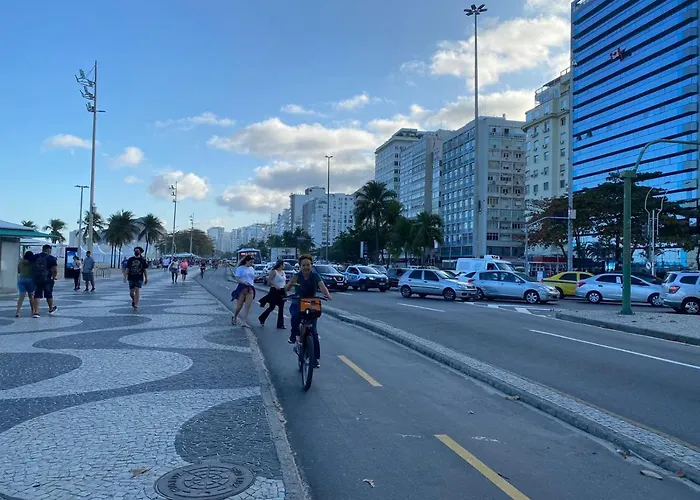 Apartamento inteiro no Leme Copa Ótima localização Rio de Janeiro